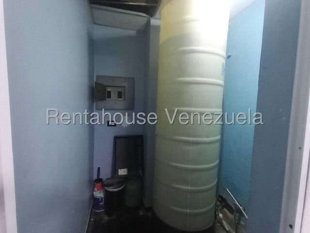 Hermoso Local en venta Ubicado en Zona Industrial Valencia 25-3056 ELOISA MEJIA