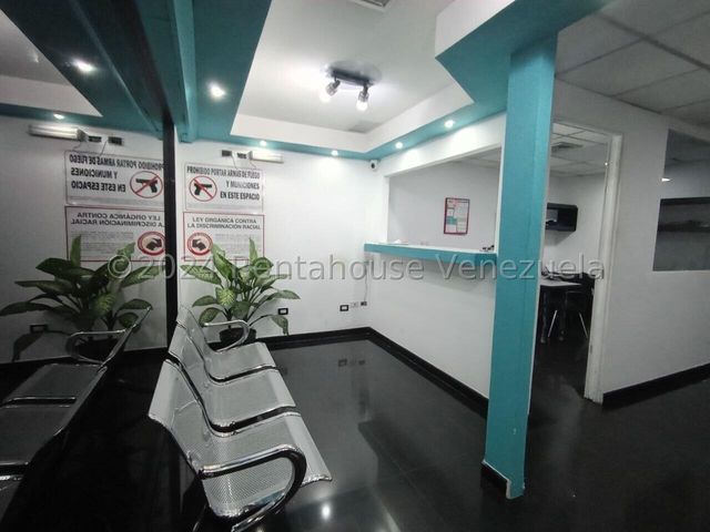 Hermoso Local en venta Ubicado en Zona Industrial Valencia 25-3056 ELOISA MEJIA