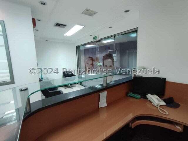 Centro Odontológico en venta Ubicado en Las Acacias Valencia 25-3317 ELOISA MEJIA