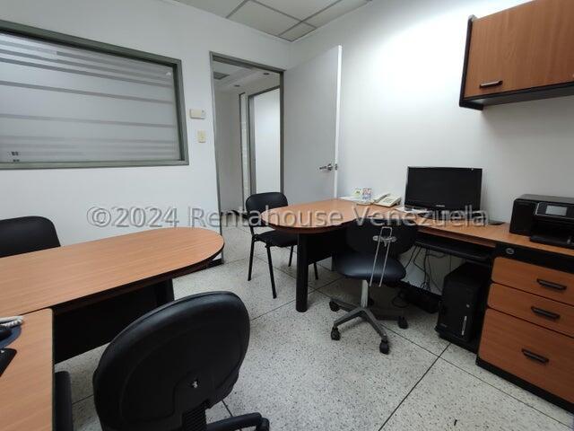 Centro Odontológico en venta Ubicado en Las Acacias Valencia 25-3317 ELOISA MEJIA