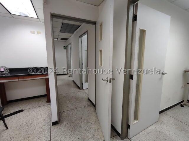 Centro Odontológico en venta Ubicado en Las Acacias Valencia 25-3317 ELOISA MEJIA