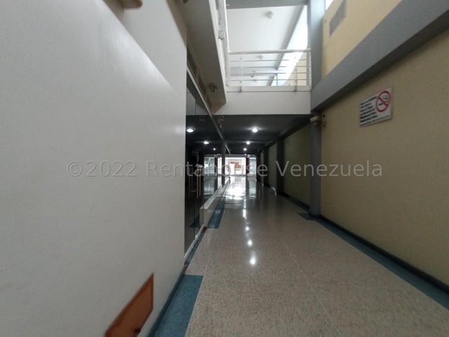 En Castillito San Diego de Oportunidad Local en venta 23-12267 ELOISA MEJIA