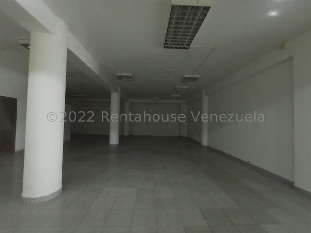 En Castillito San Diego de Oportunidad Local en venta 23-12267 ELOISA MEJIA