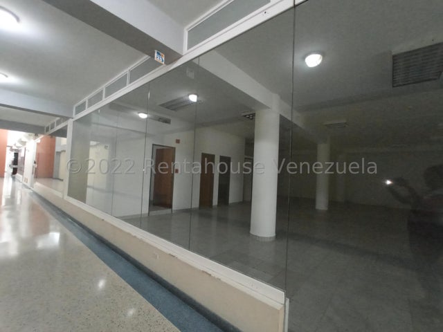 En Castillito San Diego de Oportunidad Local en venta 23-12267 ELOISA MEJIA
