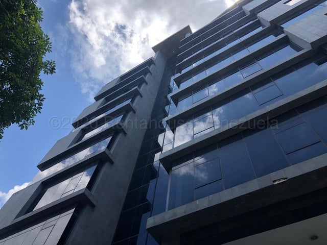 Oficina en Venta Ubicada en Urbanización Carabobo 23-18066 ELOISA MEJIA