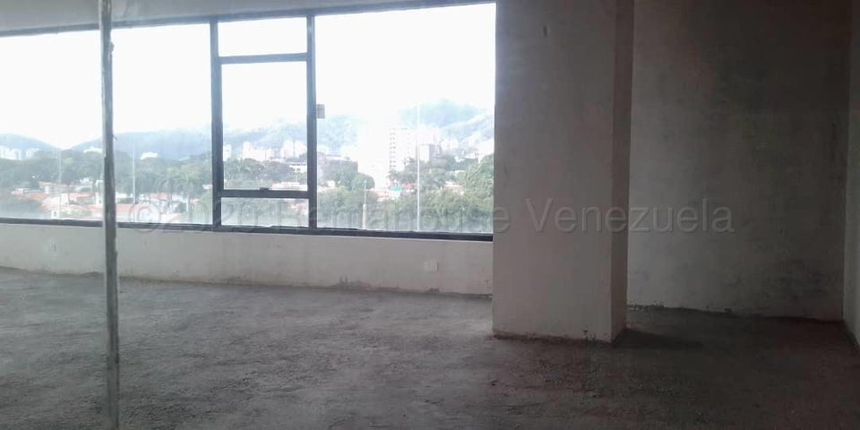 Oficina en Venta Ubicada en Urbanización Carabobo 23-18066 ELOISA MEJIA