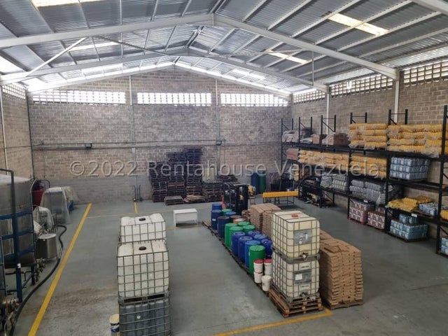 Galpon en venta en Los Guayabitos Naguanagua Carabobo 23-15933 ELOISA MEJIA