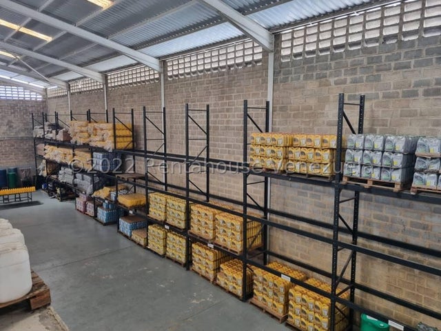 Galpon en venta en Los Guayabitos Naguanagua Carabobo 23-15933 ELOISA MEJIA