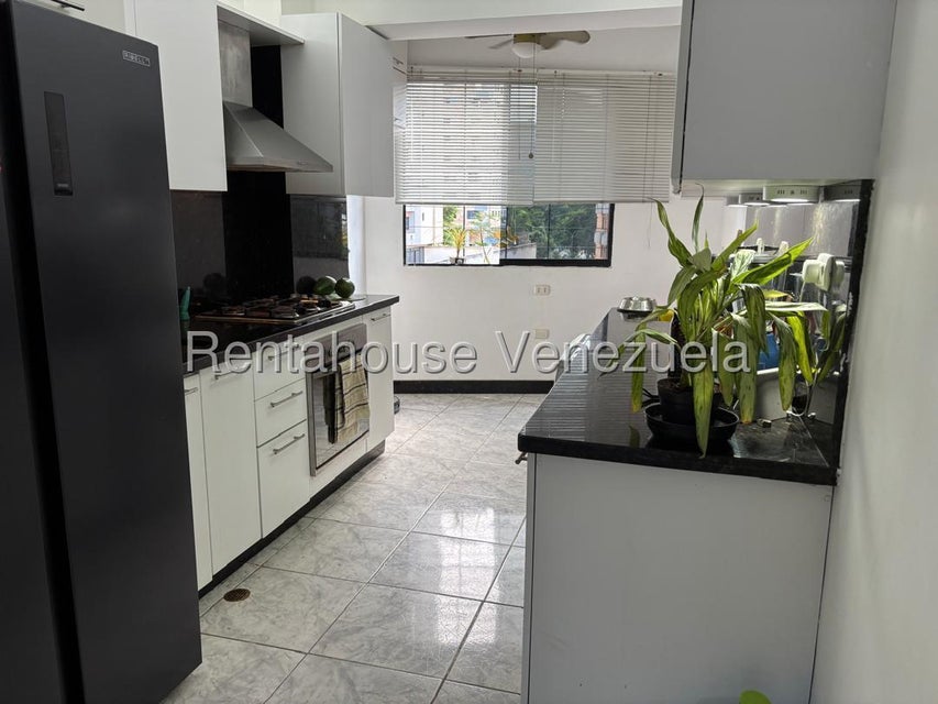 Agua Blanca Valencia Carabobo apartamento en venta Desiree Castillo Rentahouse 26-2409
