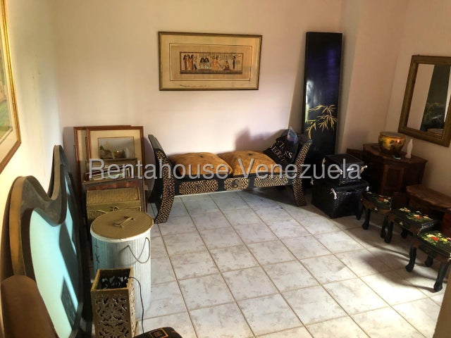 La Trigaleña Apartamento en venta Ubicado en Valencia 26-2537 ELOISA MEJIA