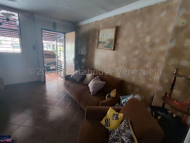 TownHouses en venta Tazajal Naguanagua Carabobo 24-28629 ELOISA MEJIA