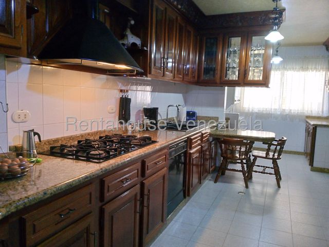 26-3319 Amplio Apartamento en Venta en Terrazas de Los Nisperos Valencia