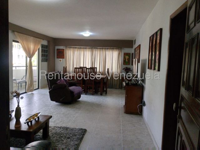 26-3319 Amplio Apartamento en Venta en Terrazas de Los Nisperos Valencia