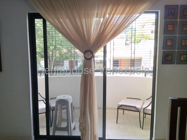 26-3319 Amplio Apartamento en Venta en Terrazas de Los Nisperos Valencia