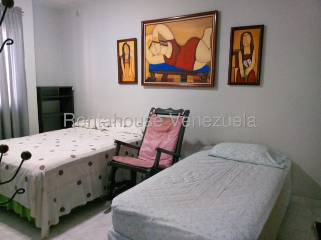 26-3319 Amplio Apartamento en Venta en Terrazas de Los Nisperos Valencia