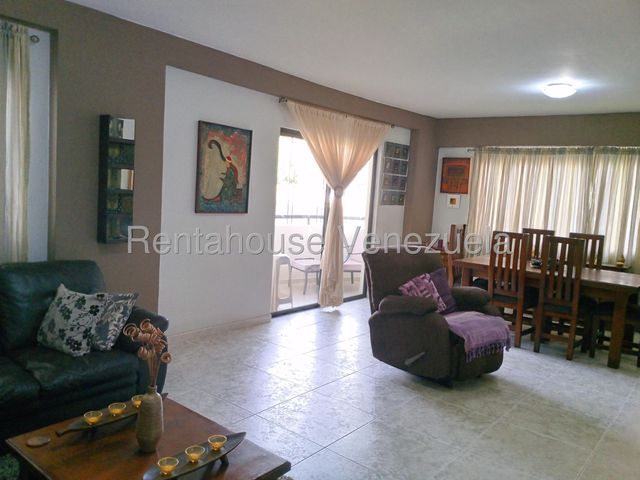 26-3319 Amplio Apartamento en Venta en Terrazas de Los Nisperos Valencia