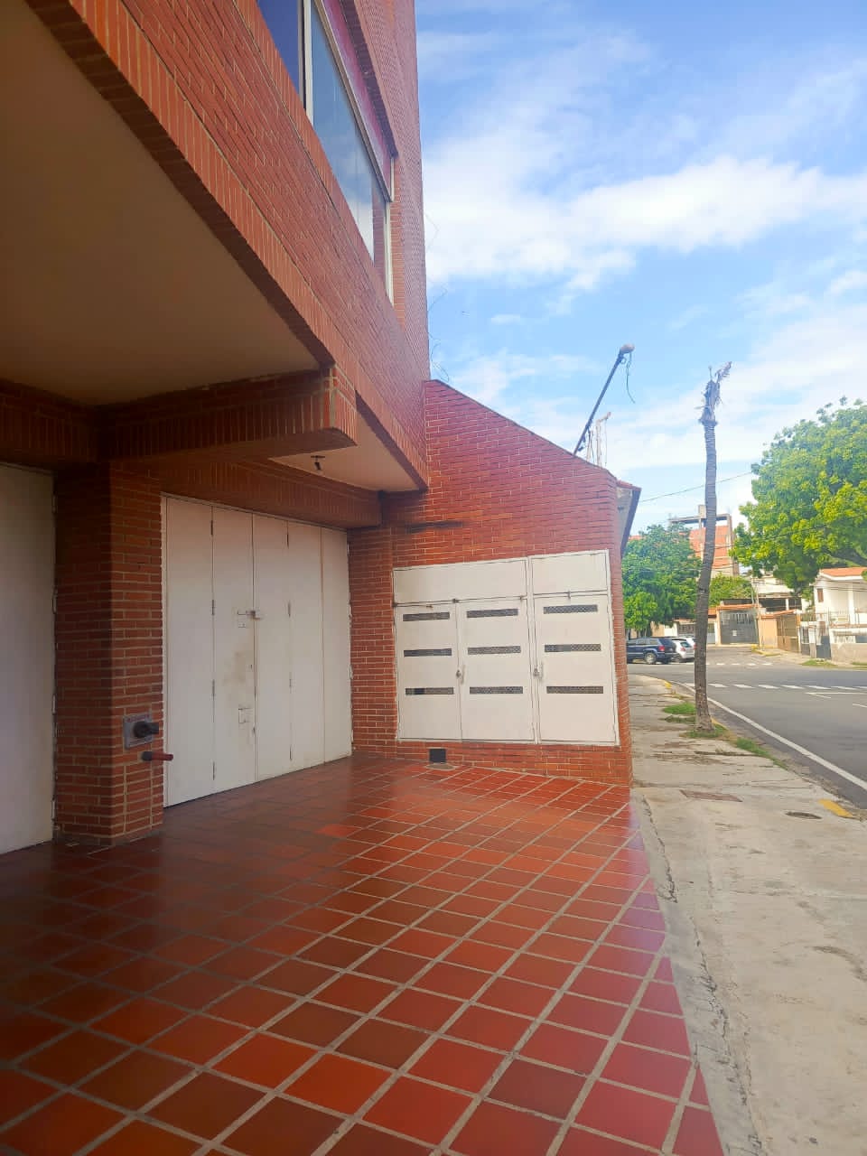 EDIFICIO EN VENTA, VENEZUELA