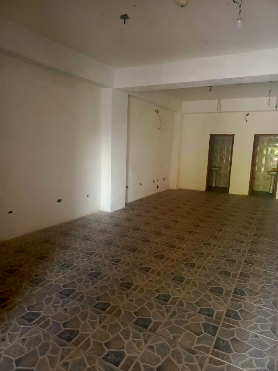 EDIFICIO EN VENTA, VENEZUELA