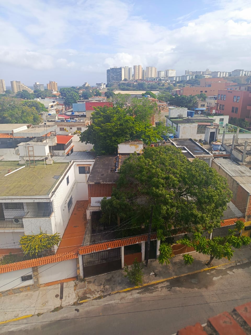 EDIFICIO EN VENTA, VENEZUELA