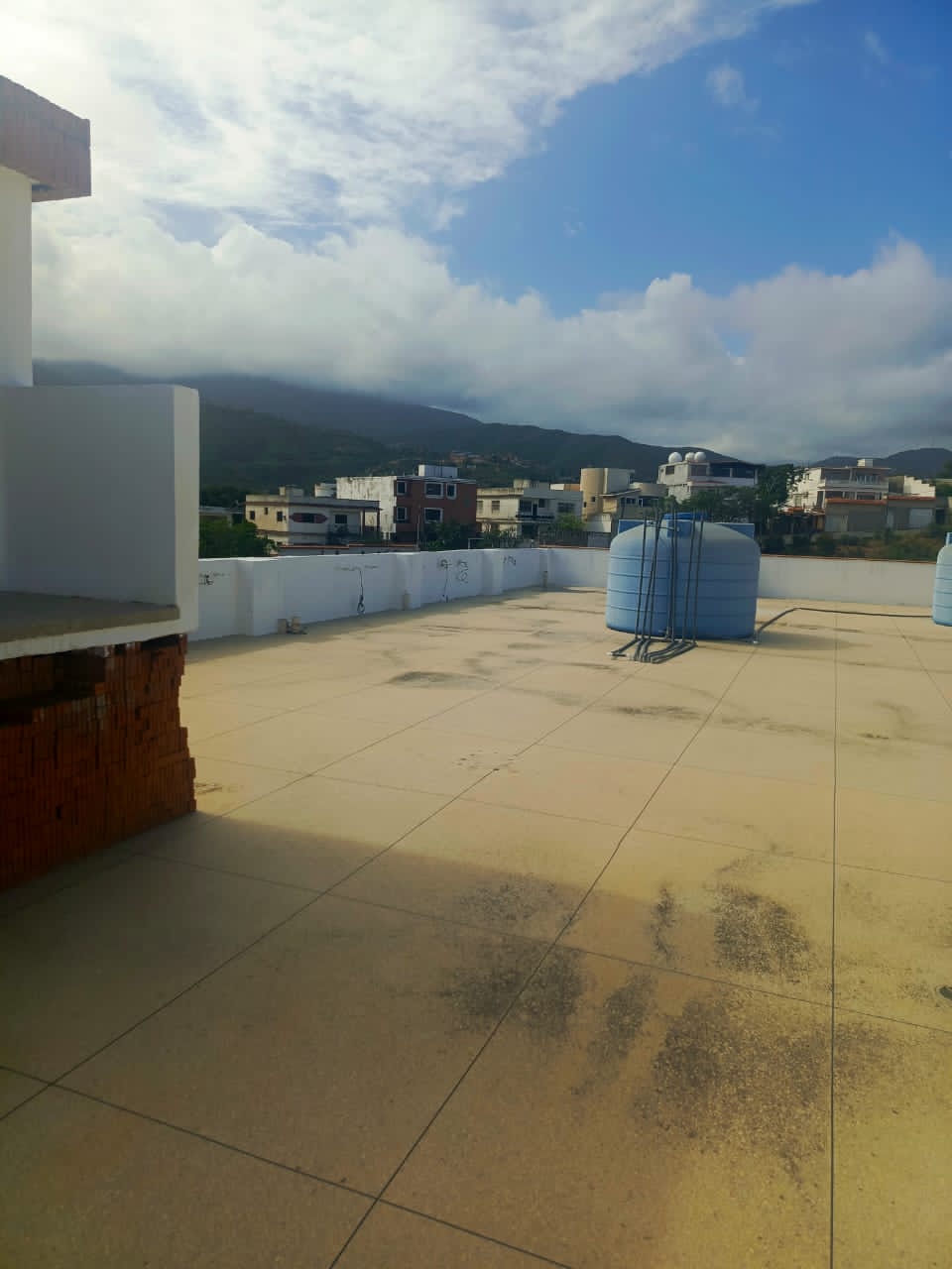 EDIFICIO EN VENTA, VENEZUELA