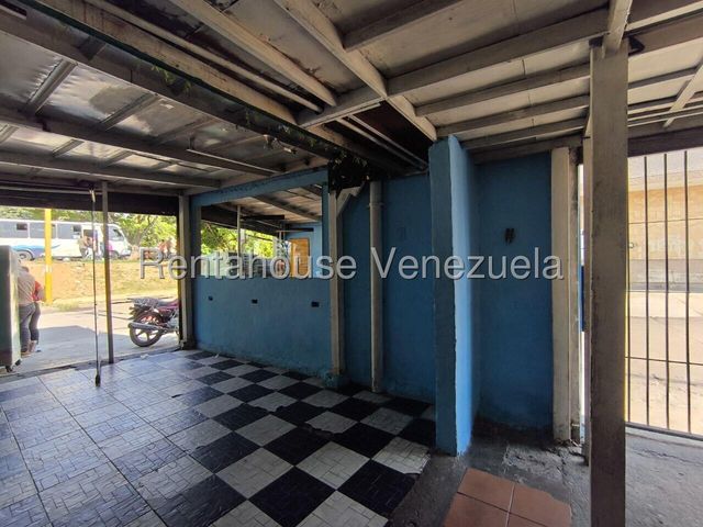 De Oportunidad Comercial Galpón en venta Ubicado en Valencia 26-5881 ELOISA MEJIA