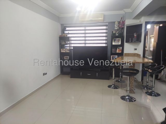 26-6022 Apartamento en Venta La Trigaleña Valencia