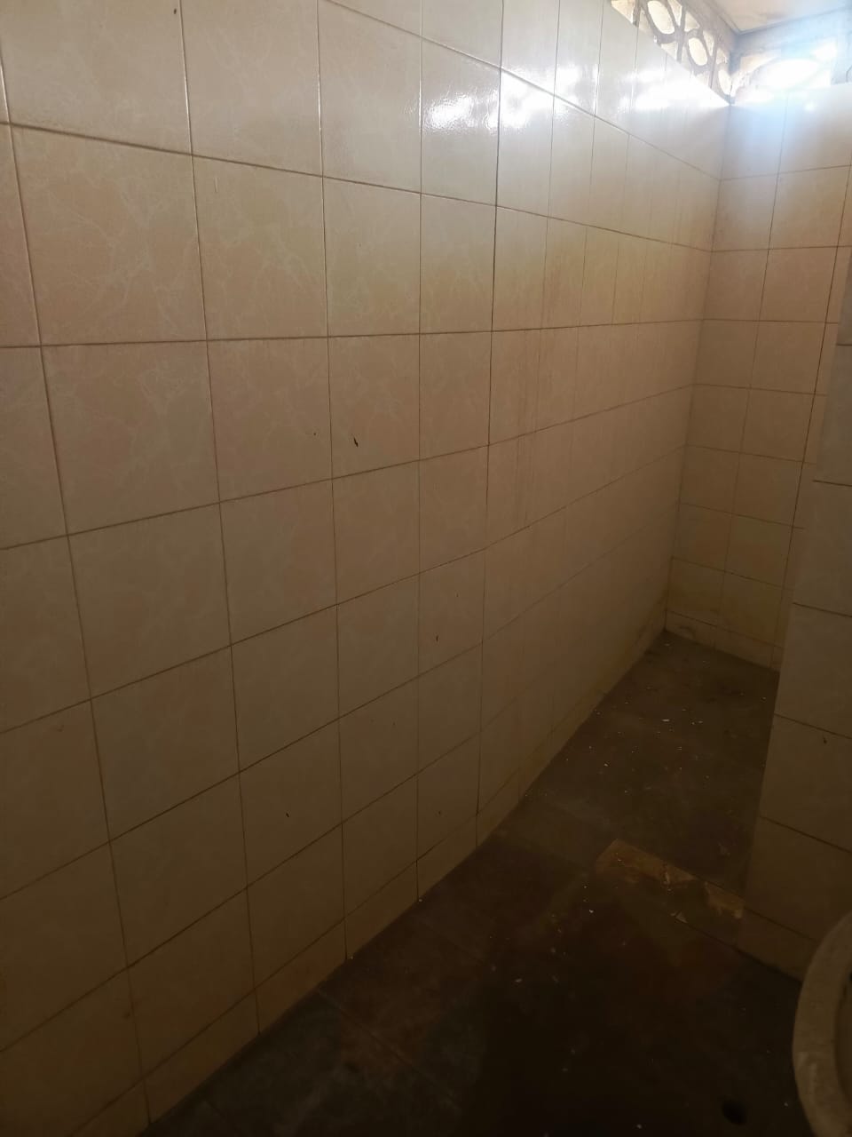EDIFICIO EN VENTA, VENEZUELA.