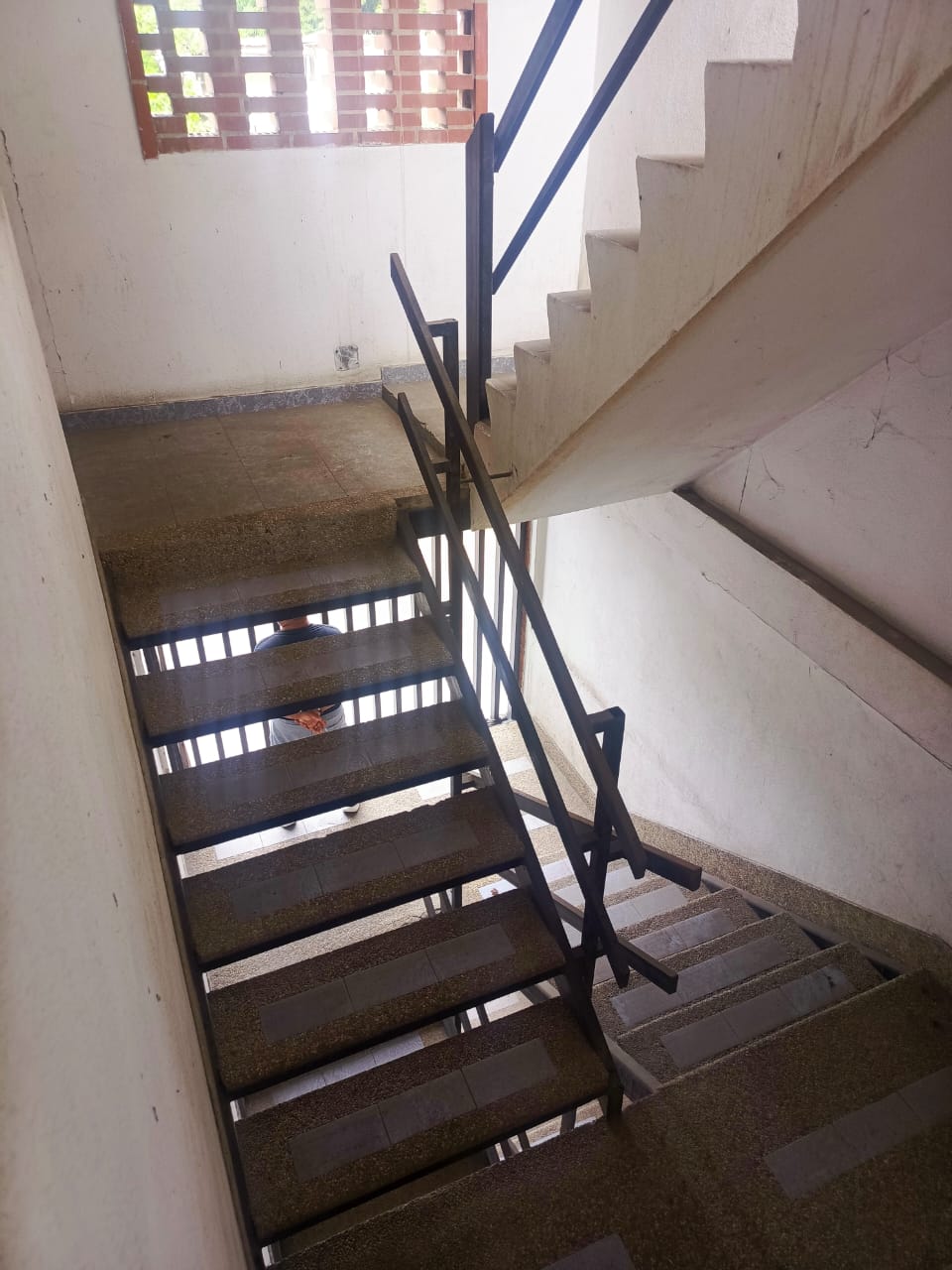 EDIFICIO EN VENTA, VENEZUELA.