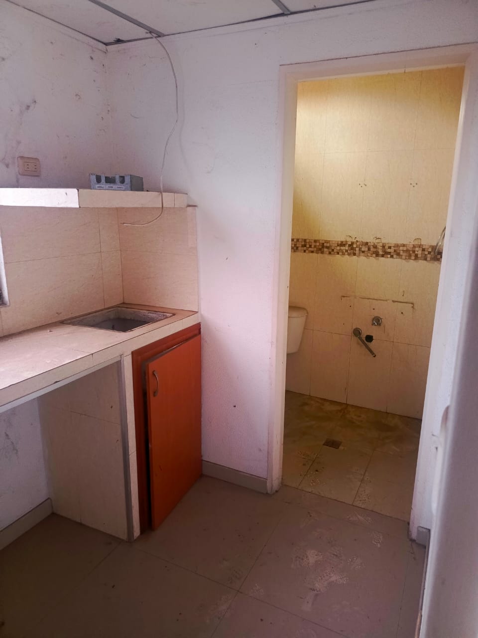 EDIFICIO EN VENTA, VENEZUELA.