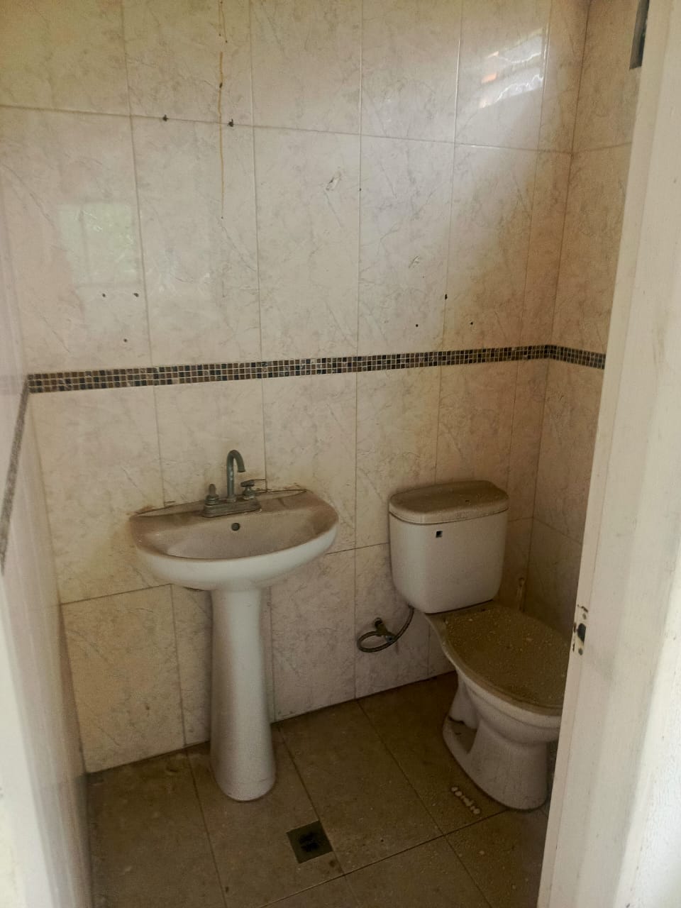 EDIFICIO EN VENTA, VENEZUELA.