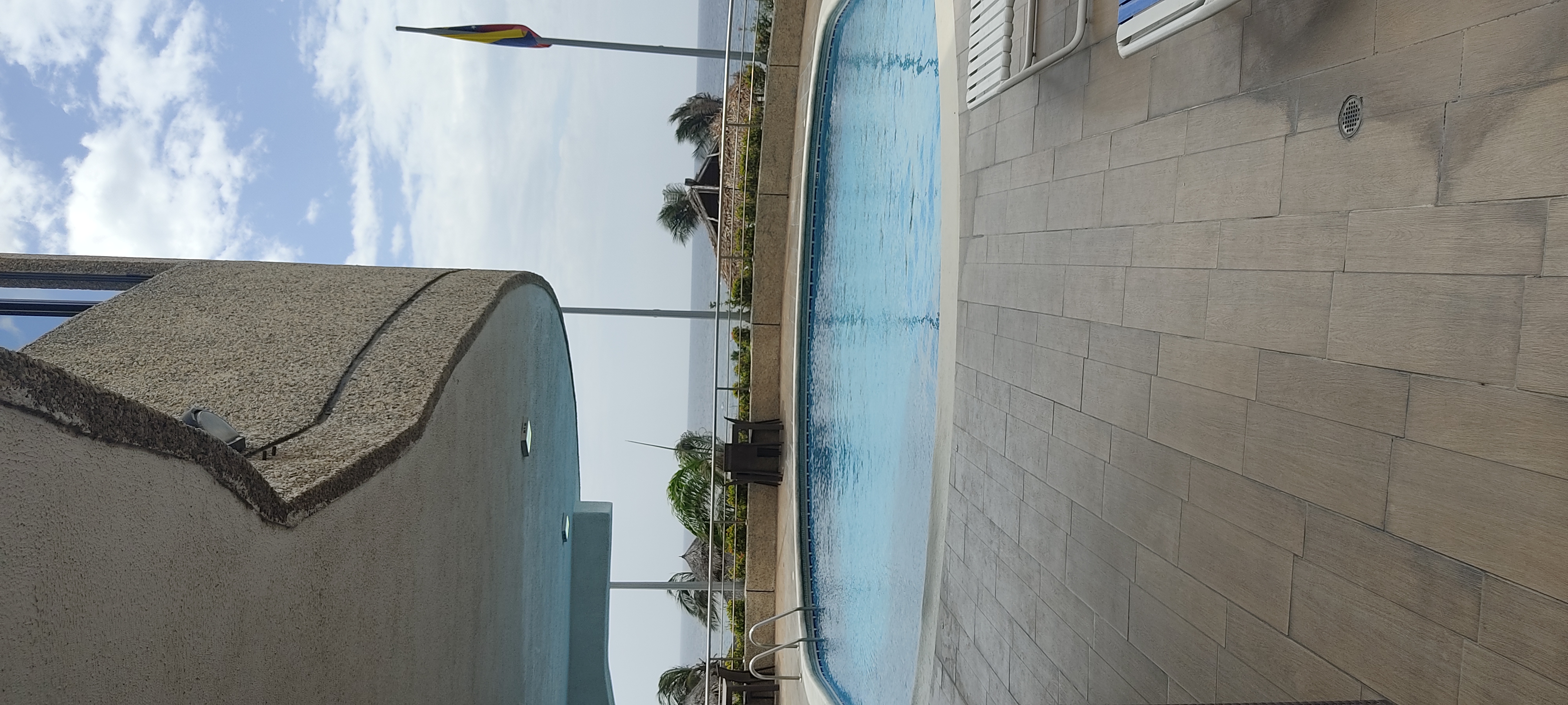HOTEL 4 ESTRELLAS, MACUTO, VENEZUELA.