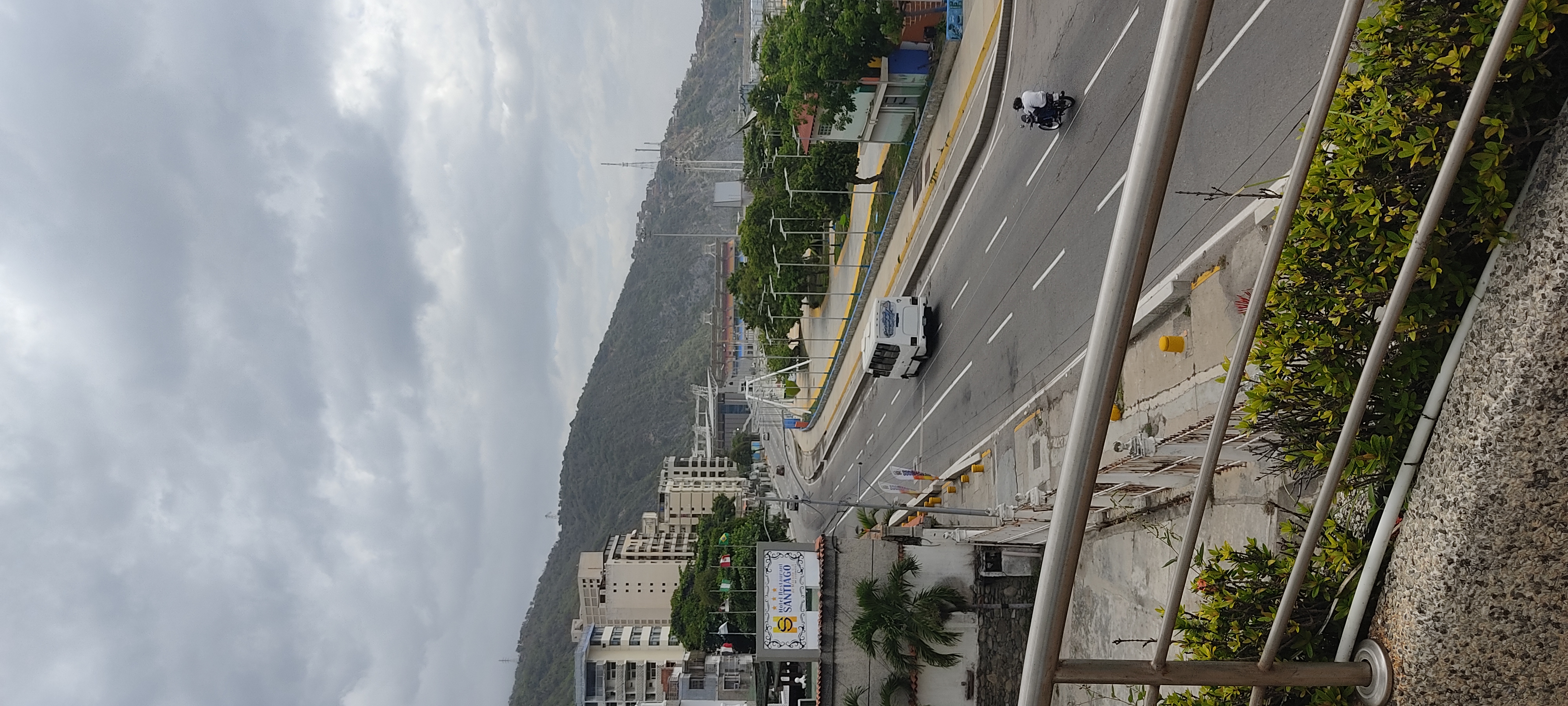 HOTEL 4 ESTRELLAS, MACUTO, VENEZUELA.