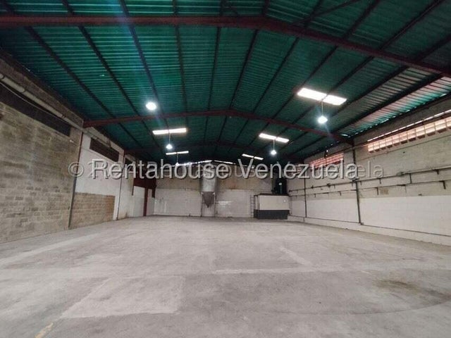 Los Jarales Galpon en Alquiler Cuenta con Baños Ubicado en San Diego  26-6700 ELOISA MEJIA