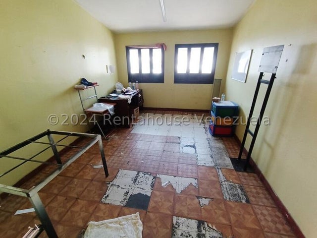 Casa Comercial en venta Ubicada en La Viña Valencia Carabobo 26-6823 ELOISA MEJIA