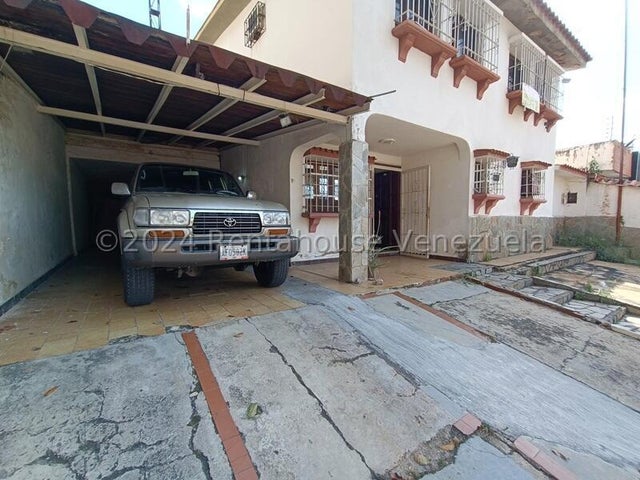 Casa Comercial en venta Ubicada en La Viña Valencia Carabobo 26-6823 ELOISA MEJIA