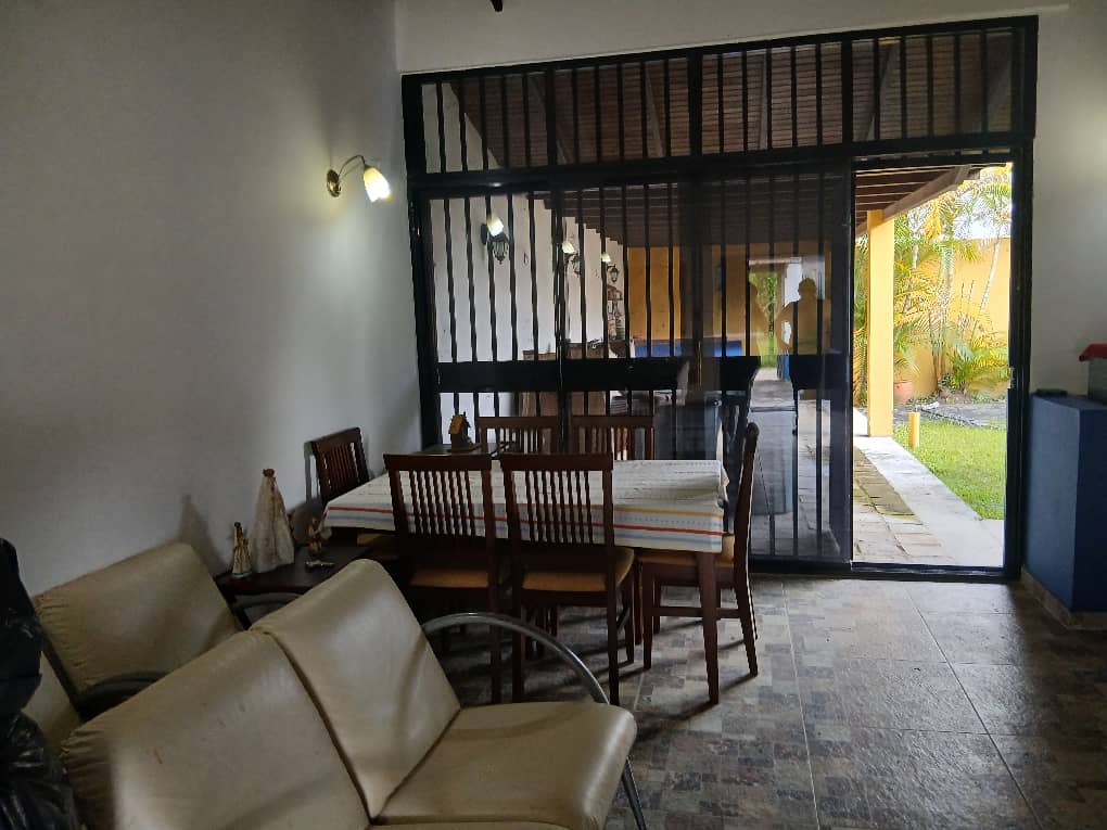 Venta de acogedora casa