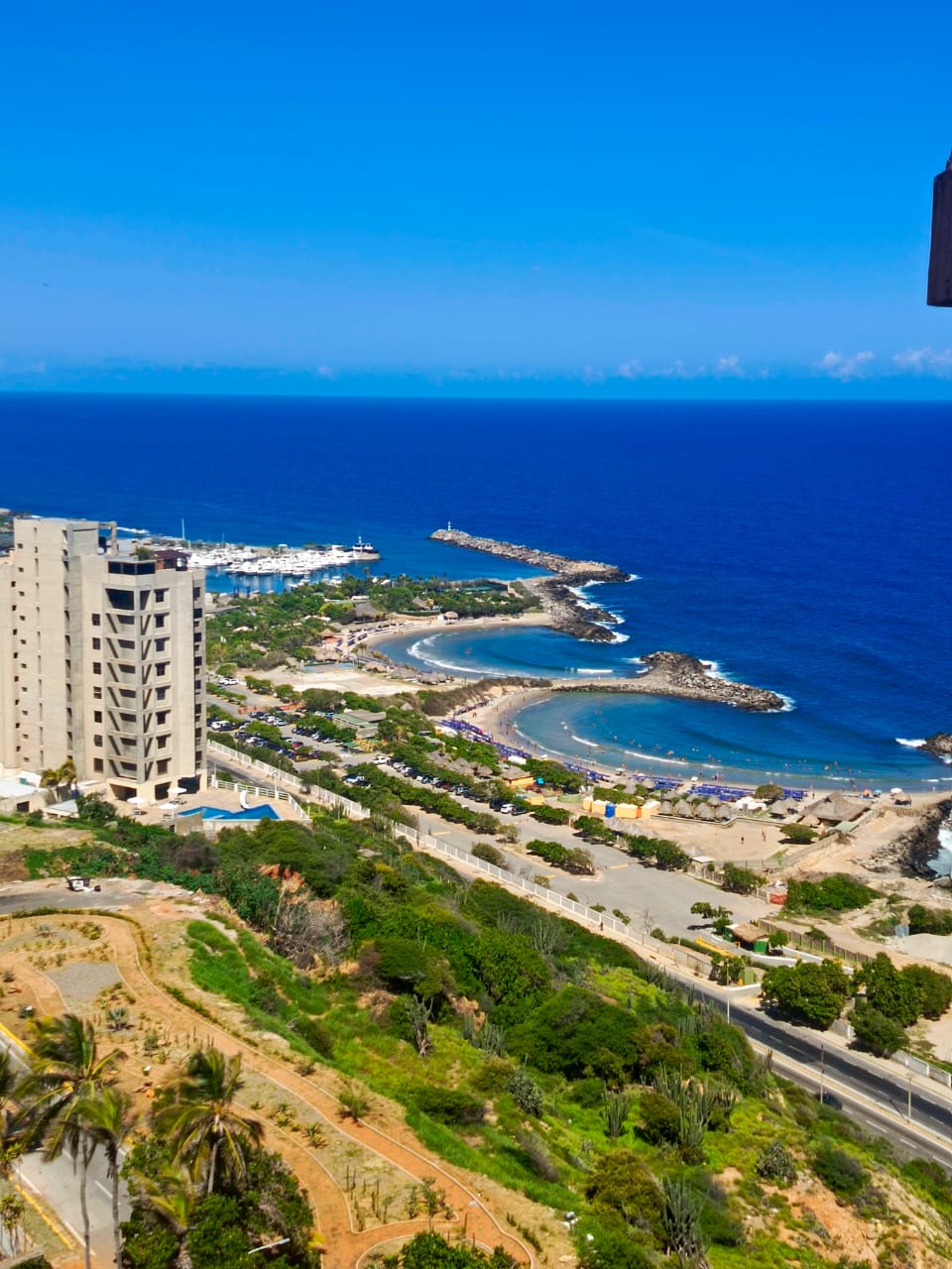 PENTHOUSE PLAYA GRANDE, VENEZUELA.