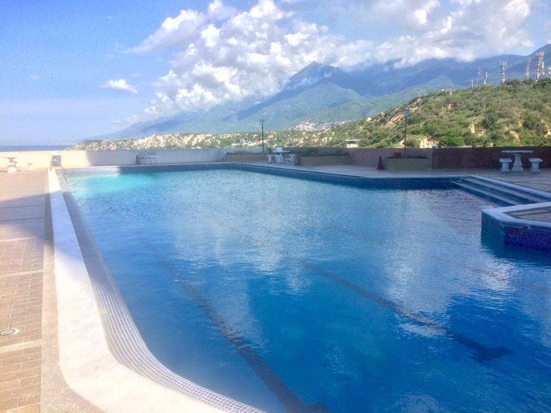 PENTHOUSE PLAYA GRANDE, VENEZUELA.