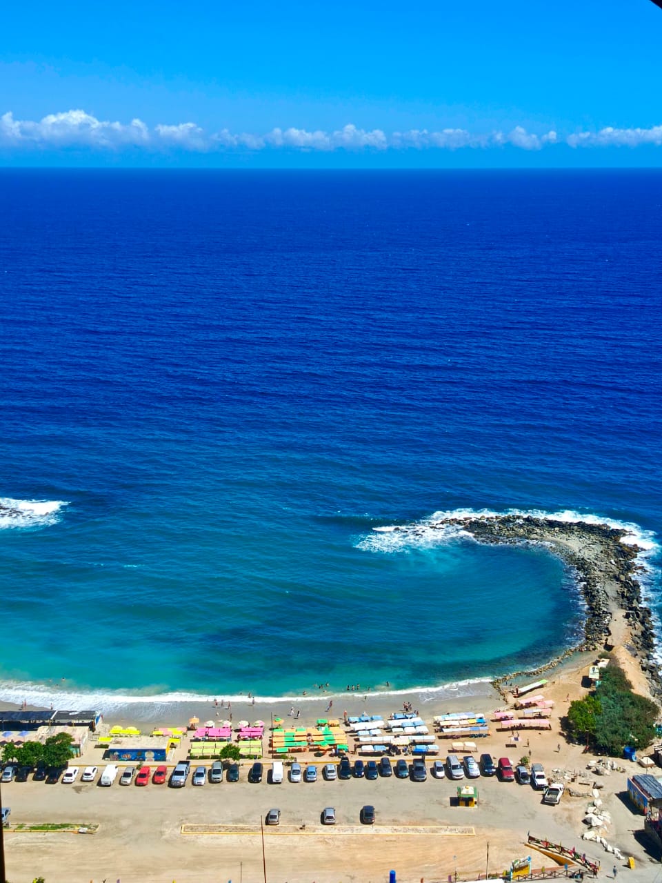 PENTHOUSE PLAYA GRANDE, VENEZUELA.