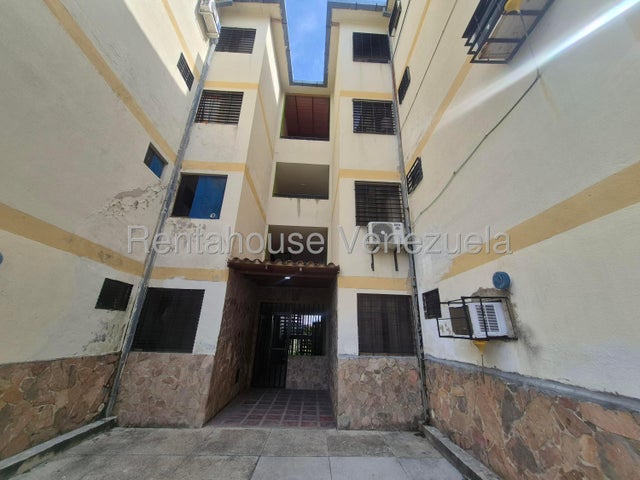 Chalet Country  Apartamento en venta Ubicado en San Diego Carabobo 26-4510 ELOISA MEJIA