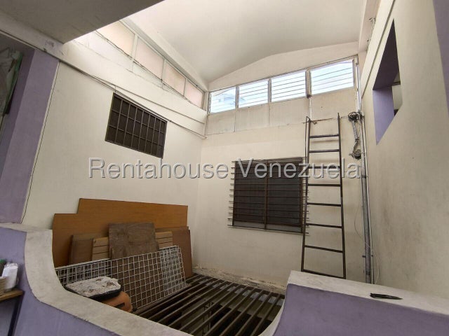 26-8209 Casa dúplex  en esquina en venta ubicada en Yuma San Diego 