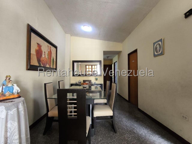 26-8209 Casa dúplex  en esquina en venta ubicada en Yuma San Diego 