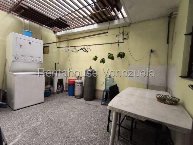 26-8209 Casa dúplex  en esquina en venta ubicada en Yuma San Diego 