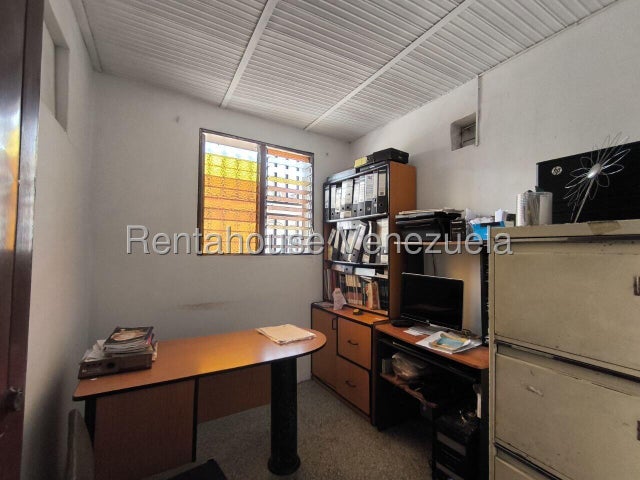 26-8209 Casa dúplex  en esquina en venta ubicada en Yuma San Diego 