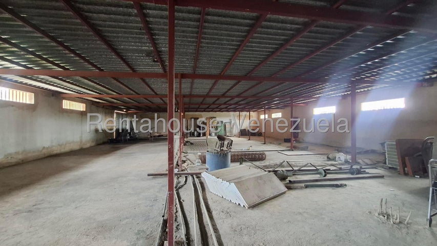 26-9322 Galpon en Alquiler frente a Campo Carabobo Tocuyito