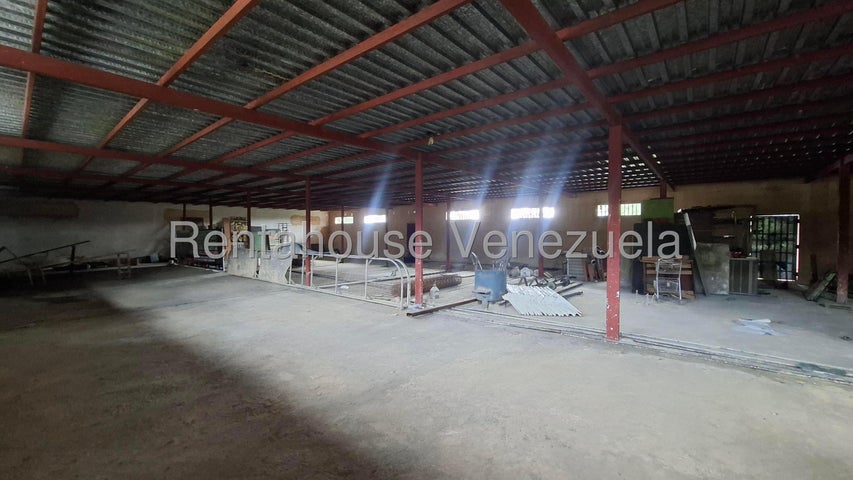 26-9322 Galpon en Alquiler frente a Campo Carabobo Tocuyito