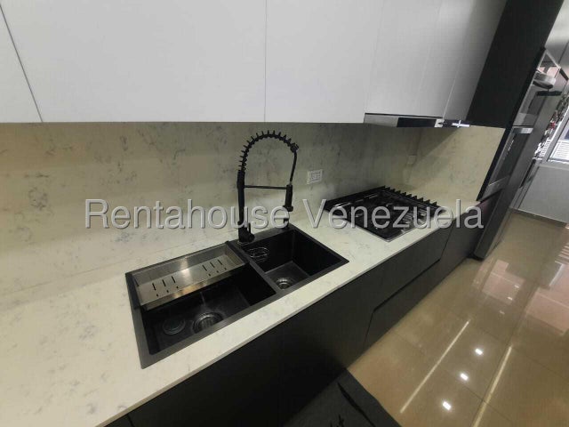 26-9653 En Venta Apartamento Semi Equipado ubicado en Trigal Norte