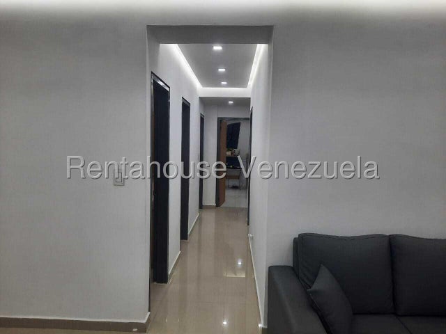 26-9653 En Venta Apartamento Semi Equipado ubicado en Trigal Norte
