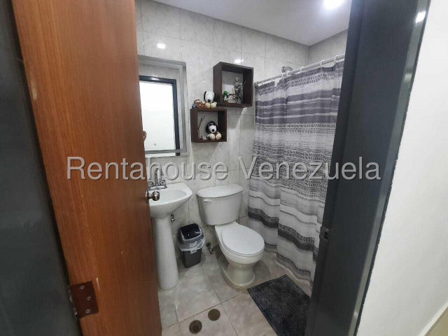 26-9653 En Venta Apartamento Semi Equipado ubicado en Trigal Norte