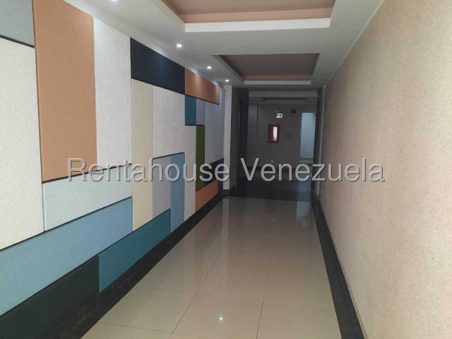 26-9653 En Venta Apartamento Semi Equipado ubicado en Trigal Norte